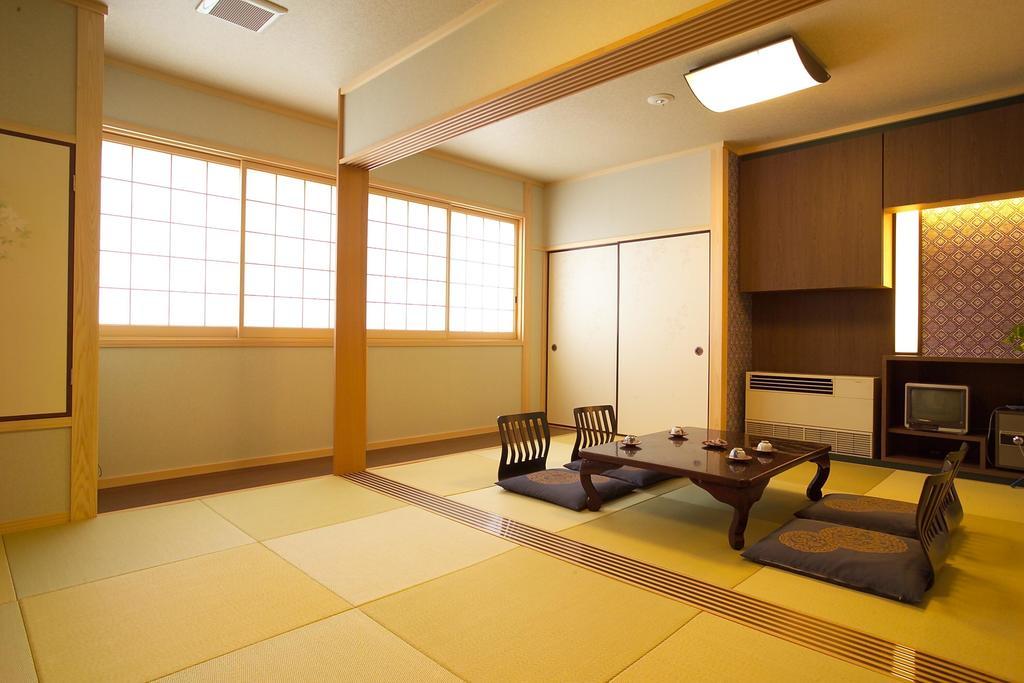 Oyado Hakusan Hotell Hyōgo Rum bild