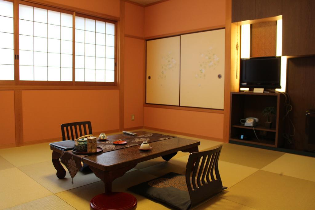 Oyado Hakusan Hotell Hyōgo Rum bild